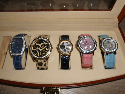 Uhren Kovolut mit Uhrenbox MC , Madison NY, U-Rope etc. Uhrenkoffer Armbanduhr 