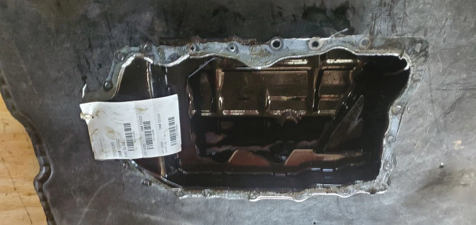Oil Pan 2.5L Fits 21-23 SANTA FE 1143268 - Image 2 of 2