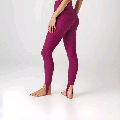 NEW Spacedye Well Rounded Stirrup Legging Beyond Yoga Magenta Heather