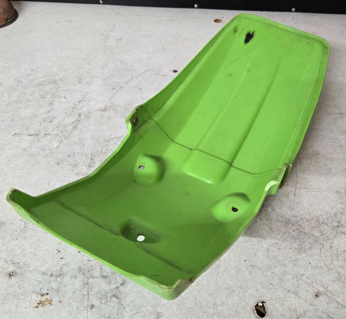 1983 1984 1985 Kawasaki KX80 rear fender OEM - NO CRACKS 35022