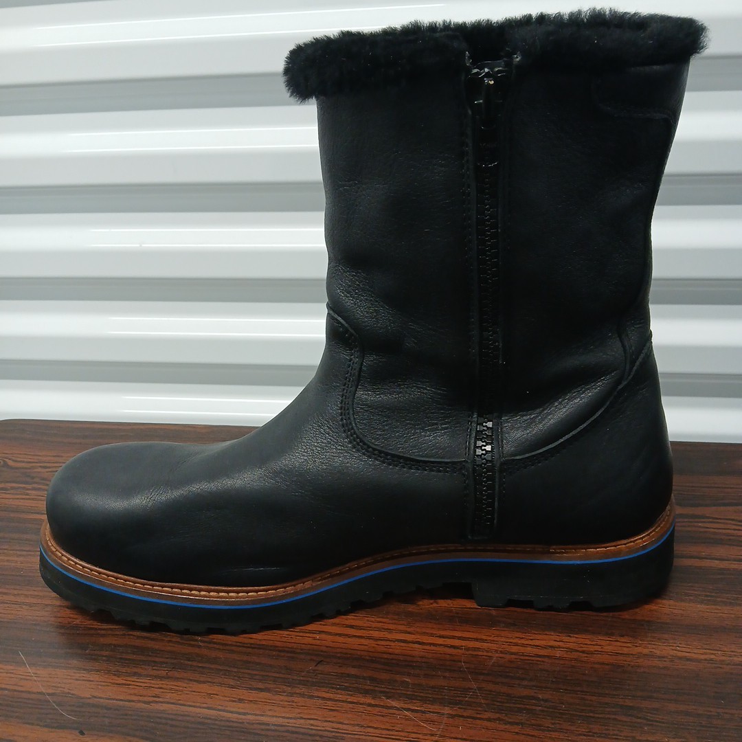 Samuel Hubbard Mens Boots 13 Snow Lodge 2.0 Shearling Black  display picture 2