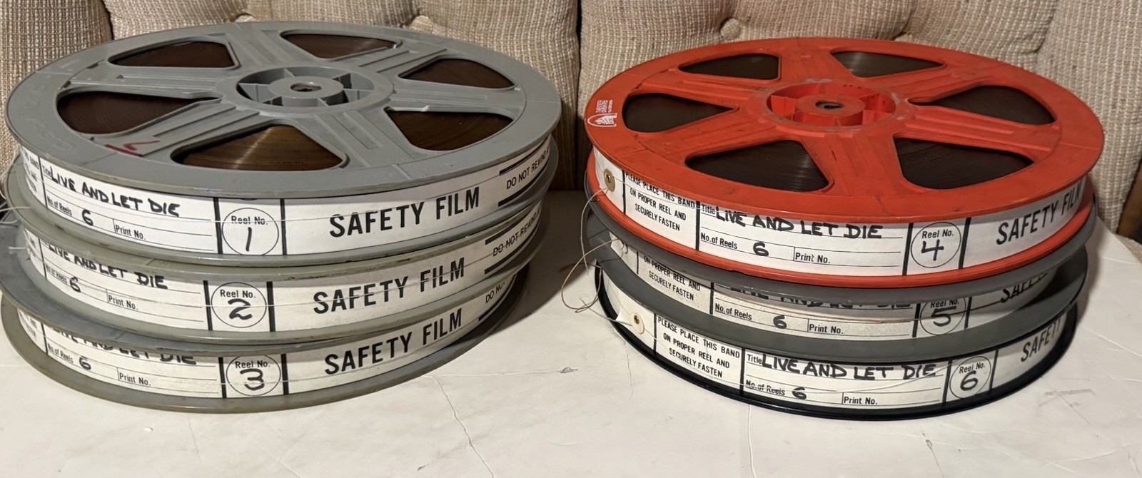 35mm Feature Film 1973 - LIVE AND LET DIE-James Bond-Paul McCartney-Ian Fleming