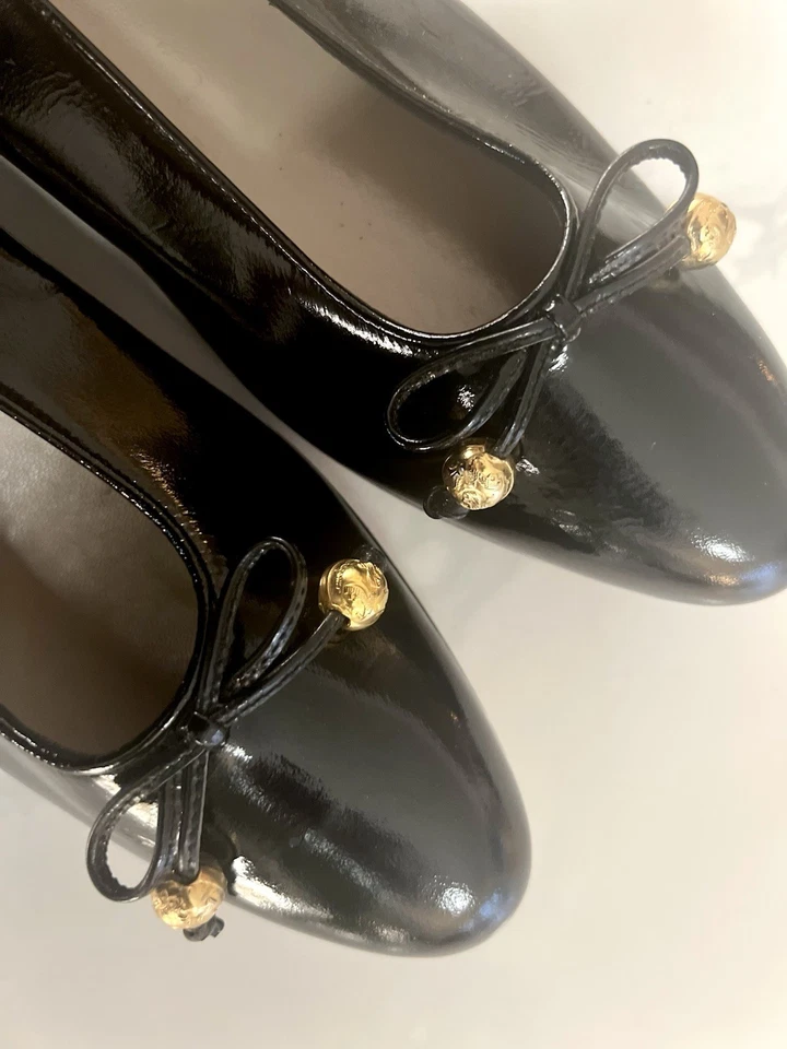 SALVATORE FERRAGAMO Negro Charol Arco Ballet Pisos Para Mujer Talla 8 Foto 2 de 4