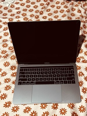Apple MacBook Air Gray 13-Inch Laptop Backlit Keyboard Built-in Webcam