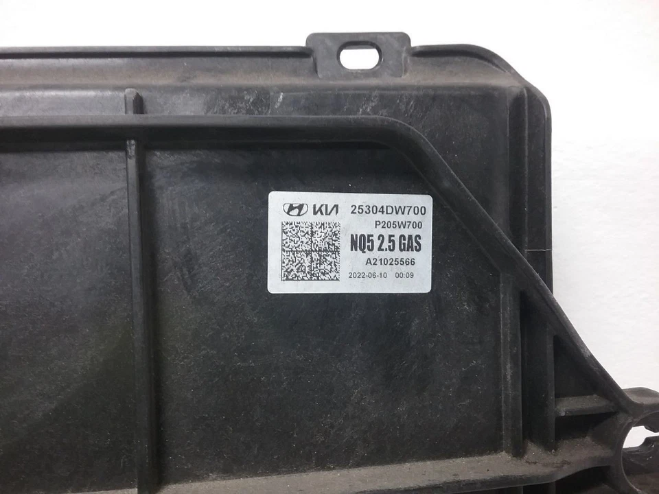 Motor ventilador radiador KIA Sportage 2023 construido en Corea para 22-24 2,5 L 110 k Foto 2 de 4