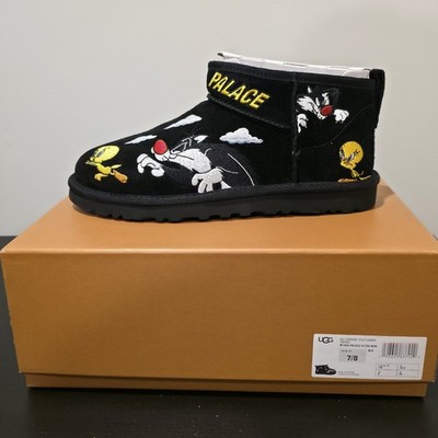 Palace x UGG Classic Ultra Mini Looney Tunes Black NIB Men 7 Women 8 1181891-BLK