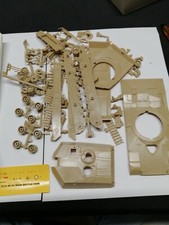 Maquette plastique U. S M1- A1 ABRAMS fabricant ESCI 