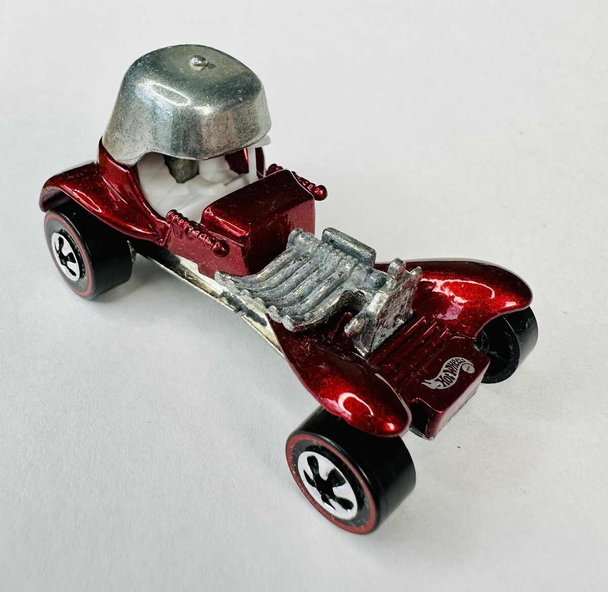Hot Wheels Redline Red Baron Vintage Series White Interior Hot Wheels Redline Red Baron Vintage Series White Interior