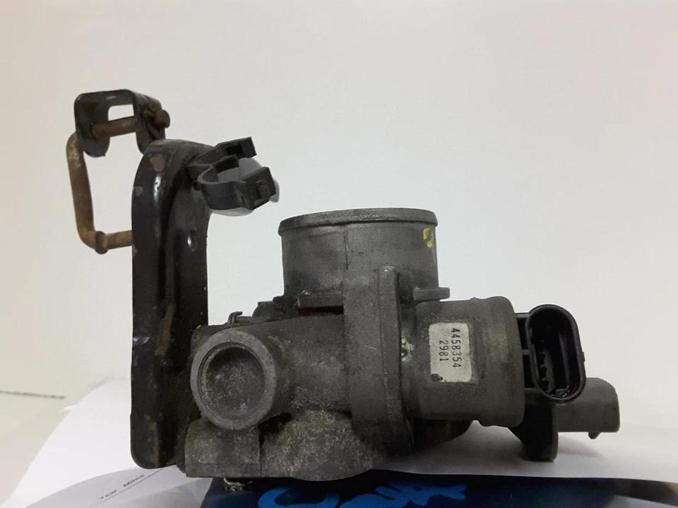 Used Fuel Injection Throttle Body fits: 1992 Chrysler Le baron Throttle Valve As Foto 2 de 4