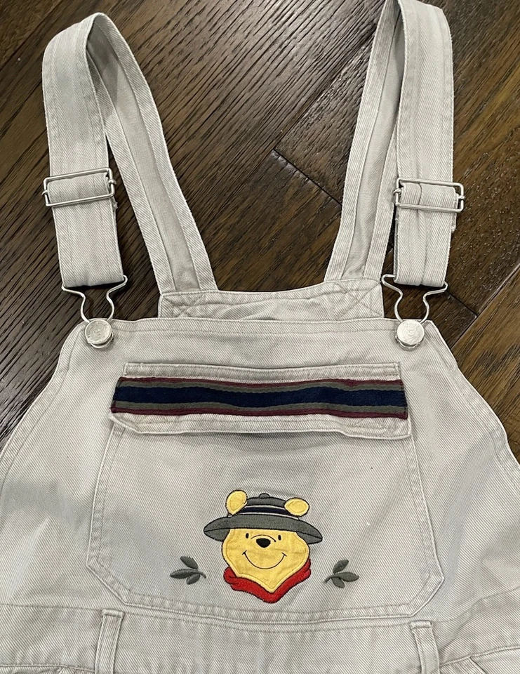 Macacão cáqui bordado acampamento Winnie The Pooh vintage Disney tamanho 14/16 Pooh - Imagem 2 de 4