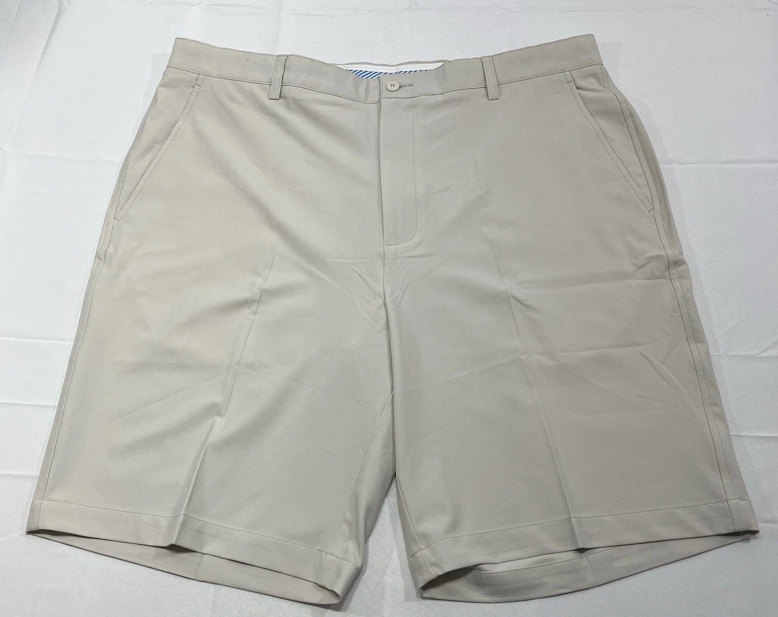 FootJoy Golf Shorts Beige Performance Wicking Pleated Mens Size 40 x 10"
