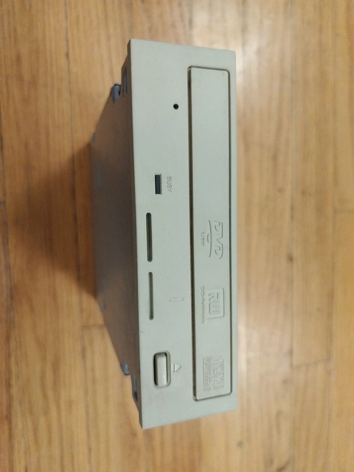 DVD-RW Pioneer DVR-106D Beige IDE Grabadora de DVD/CD ~ Apple Power Mac G4 Foto 2 de 4