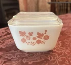 Rare Vintage Pyrex Pink Gooseberry Refrigerator Dish  501  w/Lid