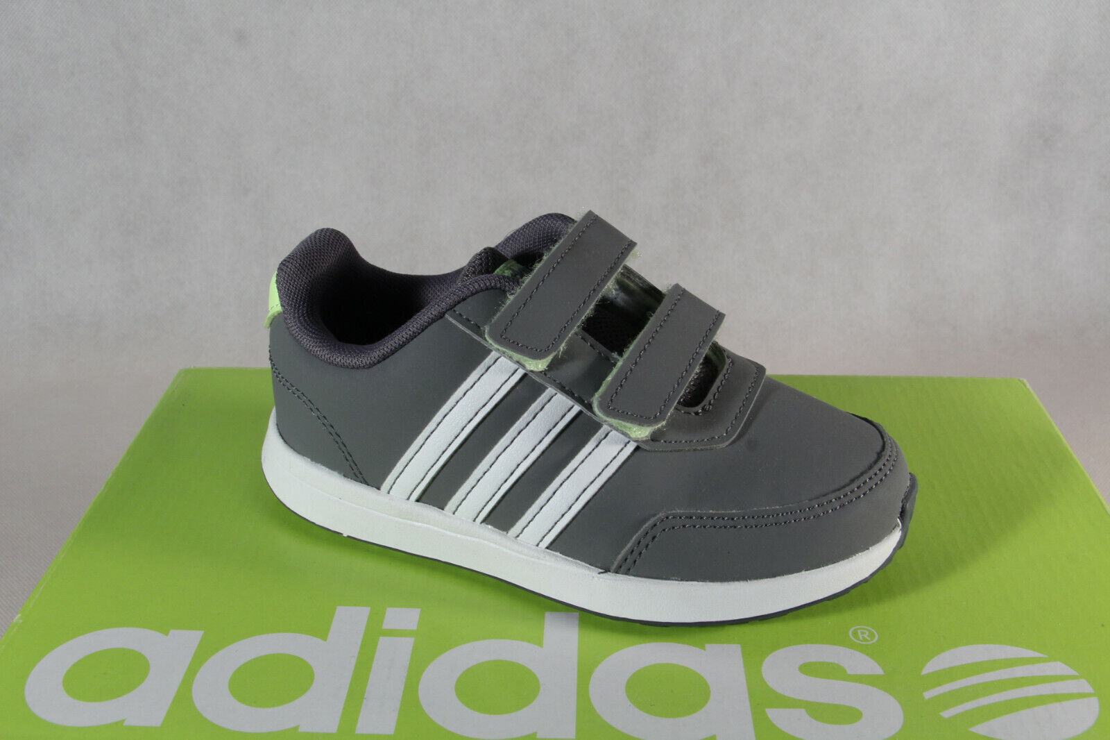 verdiepen vervolging Dag Adidas Vs Switch 2 Running Course Children's Sports Shoes Running Shoes  Grey New | eBay