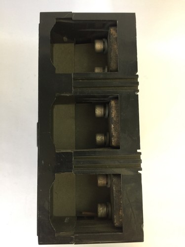 ITE KM3D800 MOLDED CASE SWITCH 800AMP 600VAC 3 POLE - Picture 5 of 7