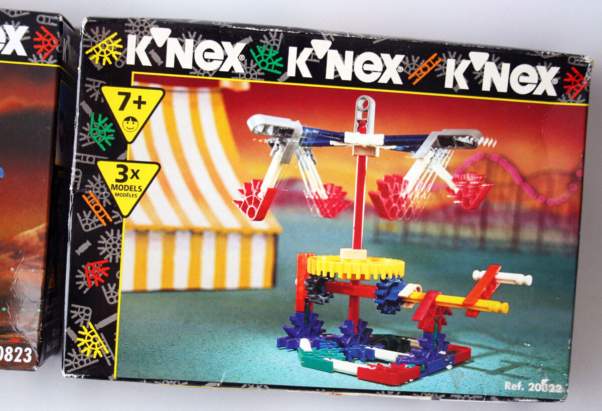 4X RARE VINTAGE 1996 KNEX SPACE VEHICLE AIPLANE CAR 20823 20822
