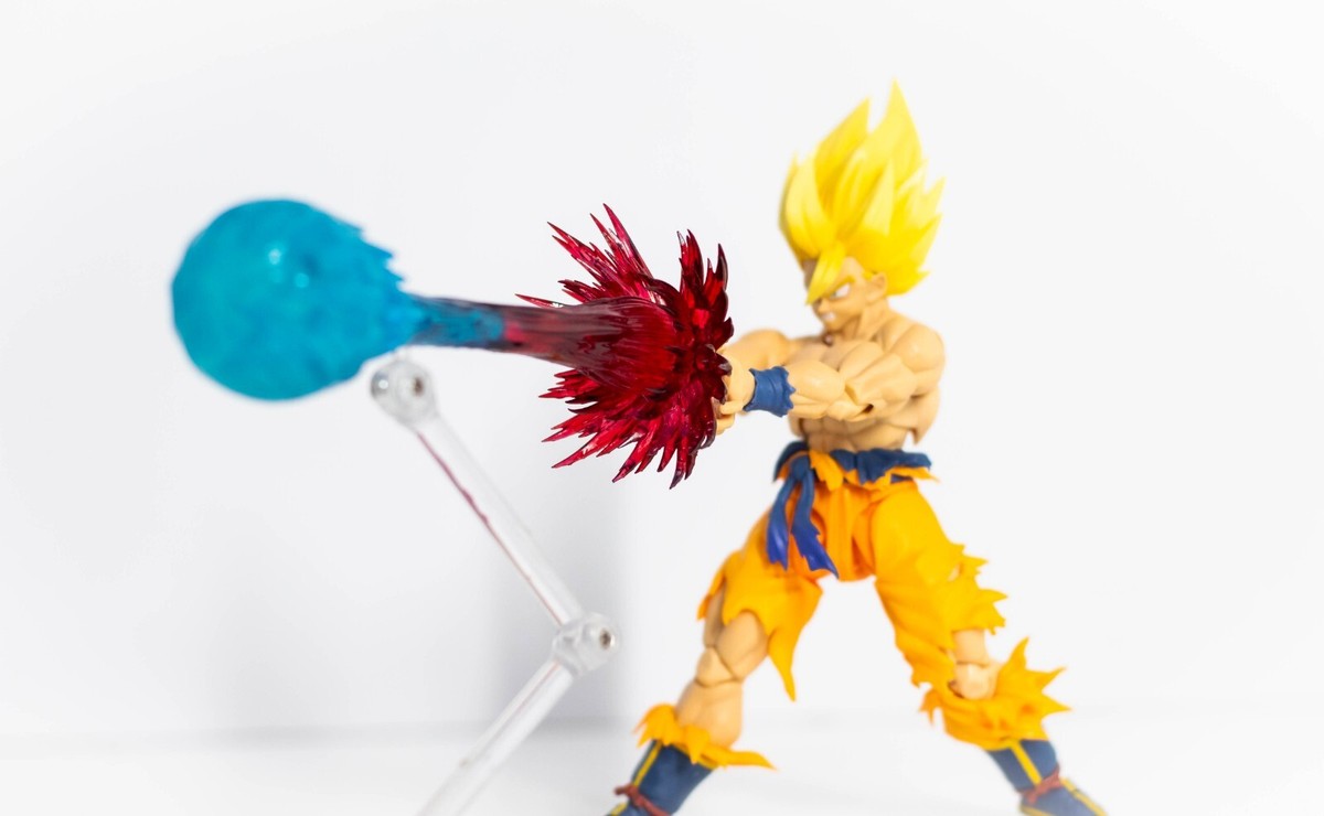 SH Figuarts Dragon Ball Custom Kaioken Goku Kamehameha