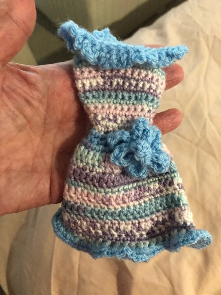 Doll dress crochet Pattern (US or UK) Barbie type dolls     - Image 4 of 4