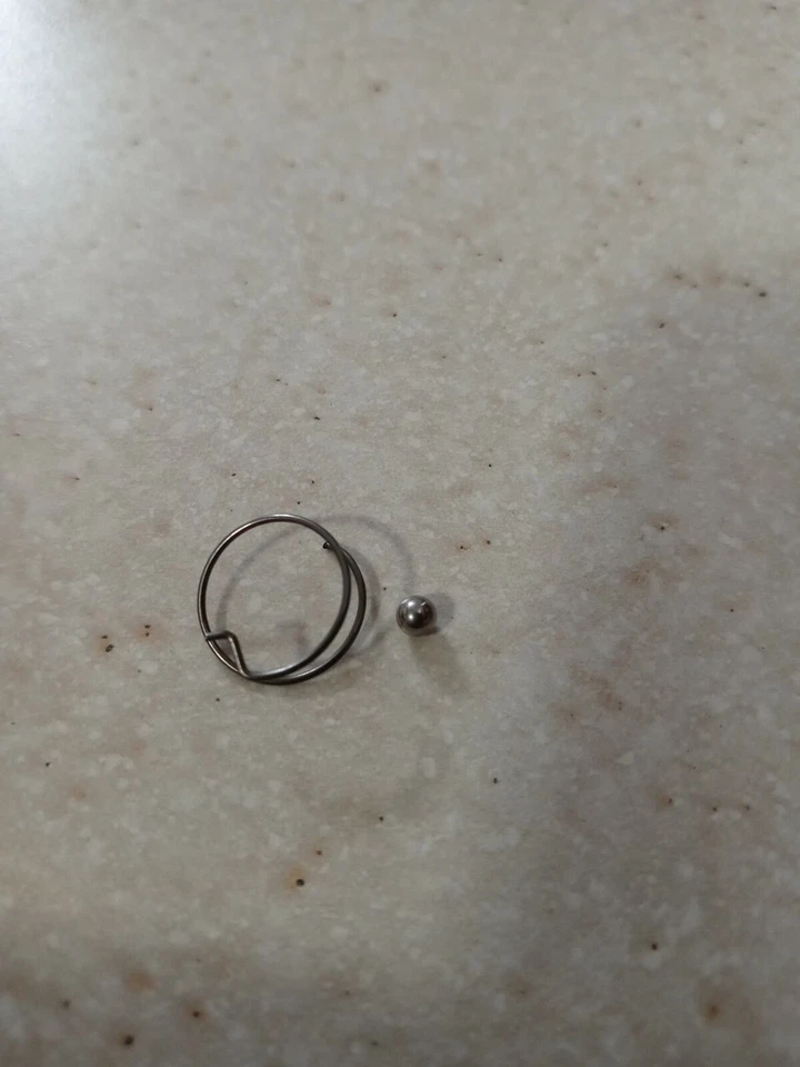 Dewalt DCF805C2-BR Type 1, DCF815S2 Type 3, DCF815S2 Type 4 - Image 2 of 4