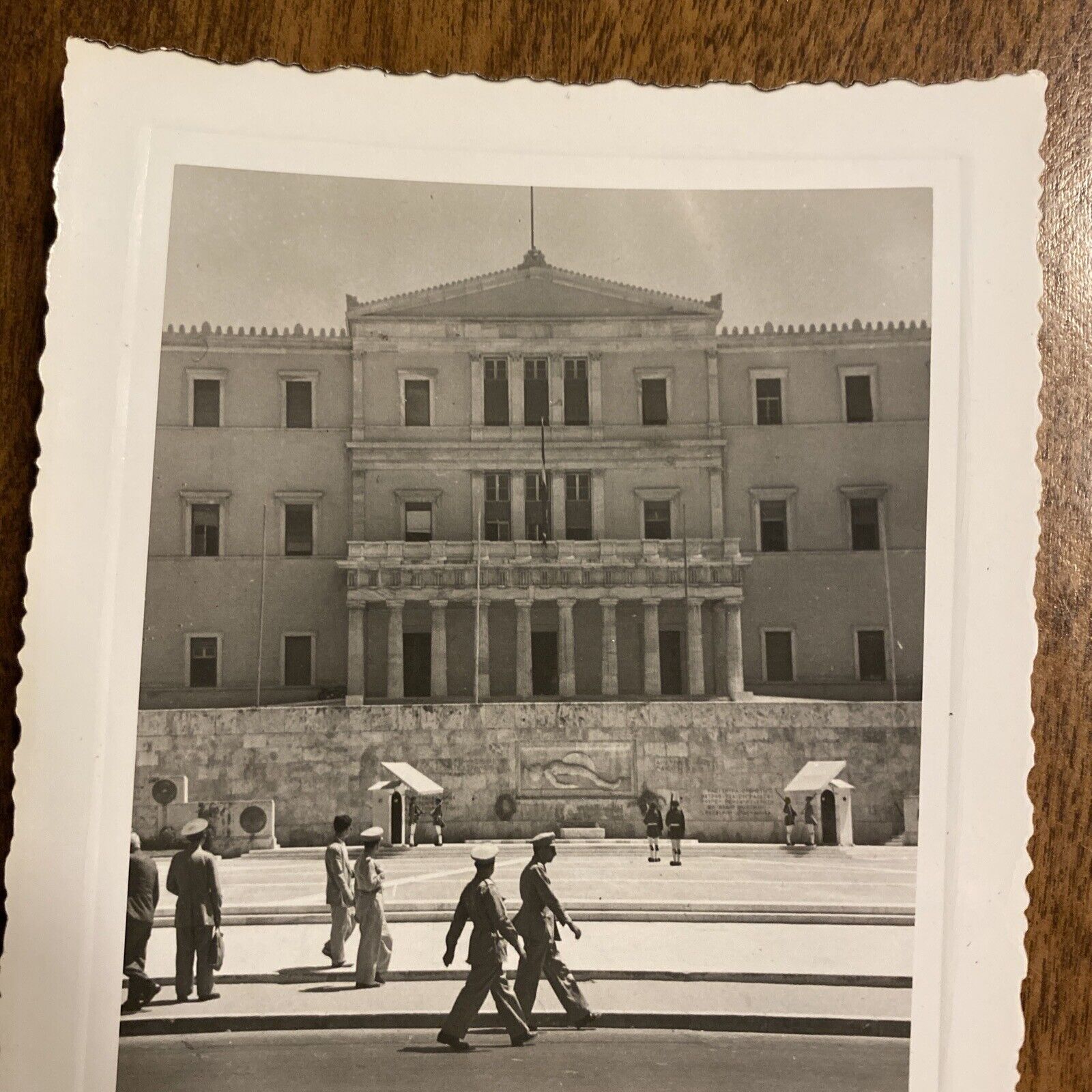 1946 Hellenic Parliament Athens Greece People Tourists Street Real Photo P10u12