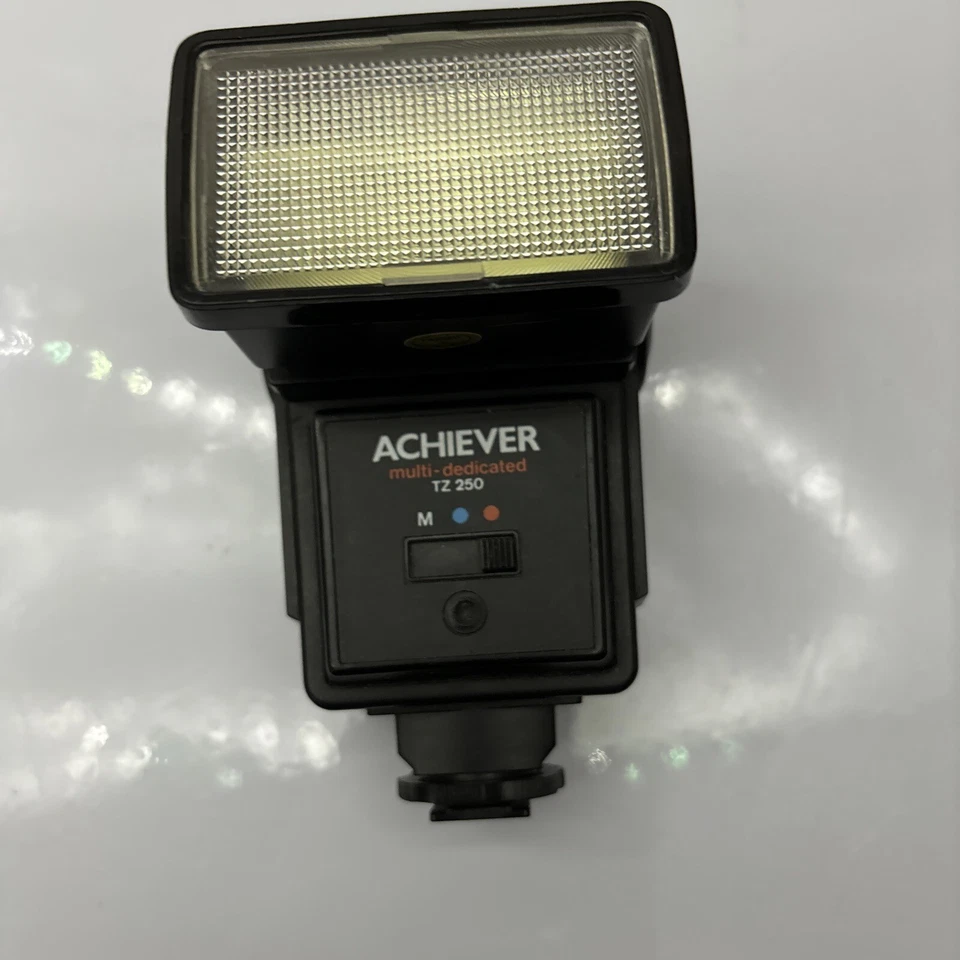Achiever Camera Flash TZ 250 Shoe Mount *Not Working - For Parts Only* - Image 2 of 4