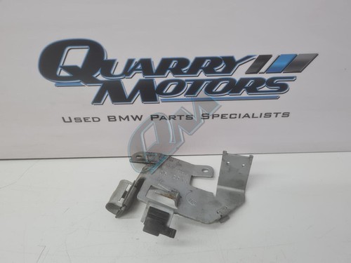 BMW Anlasser Motor Halterung passend für 5er F10 M5 S63N 4.4 V8 7621121