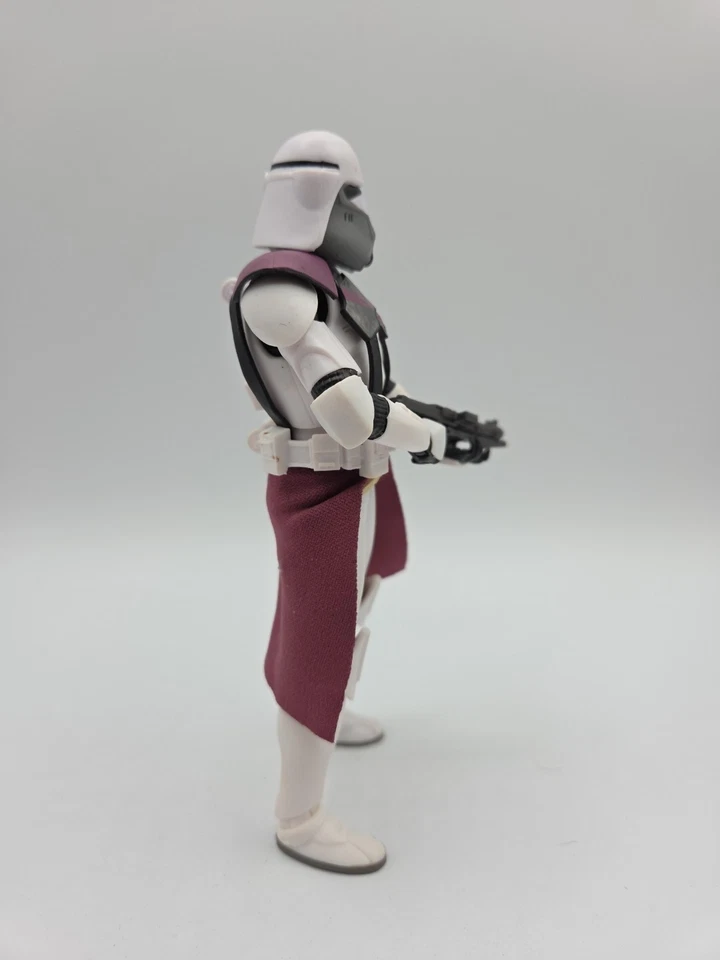 Star Wars Black Series Clone Commander Bacara Revenge of the Sith Foto 3 de 4