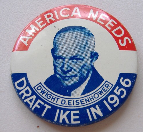 AMERICA NEEDS DWIGHT D. EISENHOWER ~ BORRADOR IKE EN 1956 ~ PIN DE INSIGNIA 1980 - Imagen 2 de 4