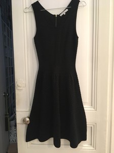 robe noire sandro