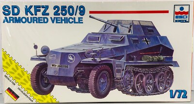Vintage ESCI ERTL - SD KFZ 250/9 Armoured Vehicle - 1/72 Scale - Kit # 8371