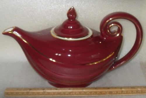 Vintage Hall 6 Cup Teapot Aladdin Genie Style USA Maroon With Gold Trim MCM - Picture 4 of 13