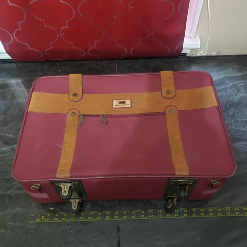 Vintage Amelia Earhart Luggage Suitcase w/ Wheels Baltimore Luggage Co