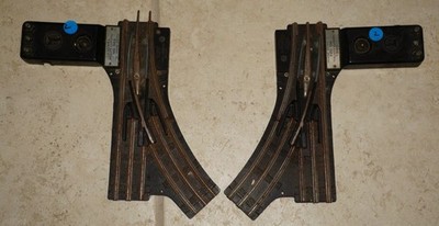 LIONEL  TRAIN TRACK O GUAGE AUTOMATIC PAIR SWITCHES  022 (2)  vintage