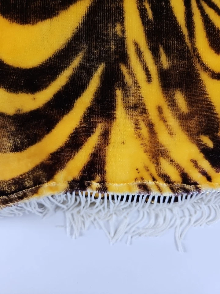 Manta Vintage Terciopelo Dorado y Negro Art Deco Diseño Polinesio 83"x58" Foto 3 de 4