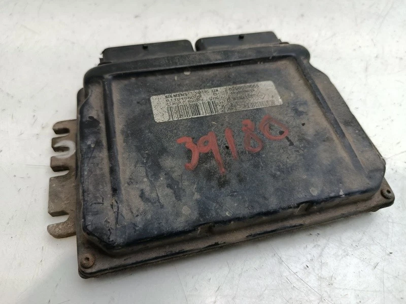 8200059086 centralina motore per RENAULT MEGANE I FASE 2 GRANDTOUR (KA...) 1999 - Immagine 2 di 4