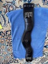 Prestige Italia Anatomical Girth size 27.6" Black