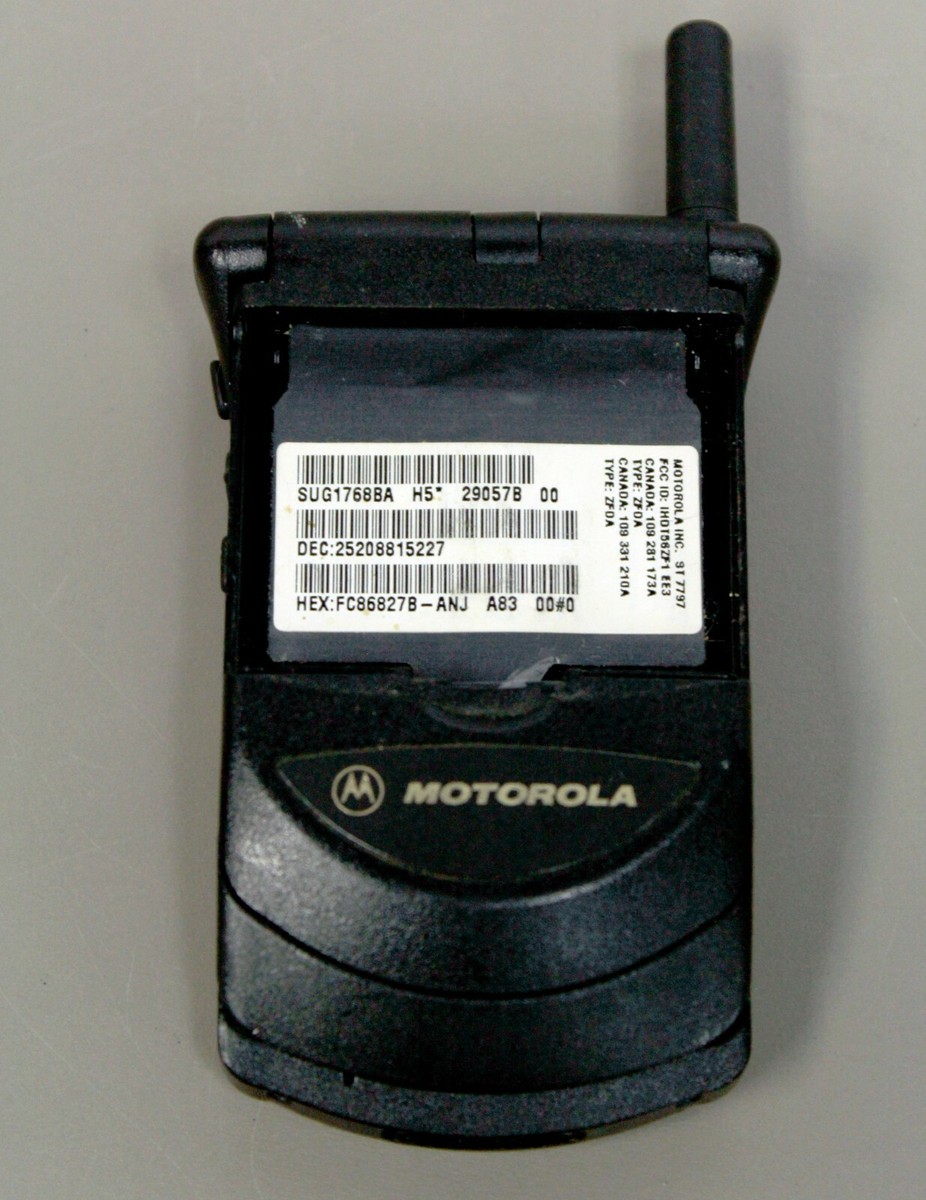 Motorola StarTAC Digital Flip Phone Cellular ST7797 ZFDA SUG1768BA