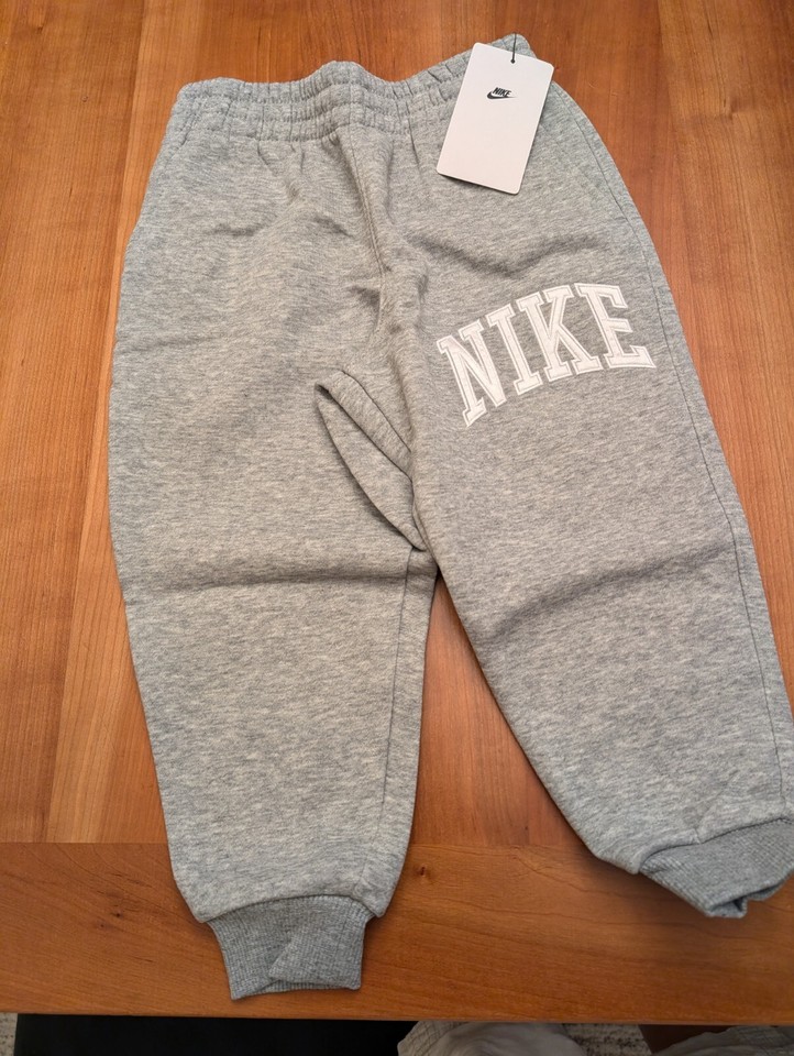 NEW Nike Activewear Sweat Pants Boys Size 45 Grey Heather eBay