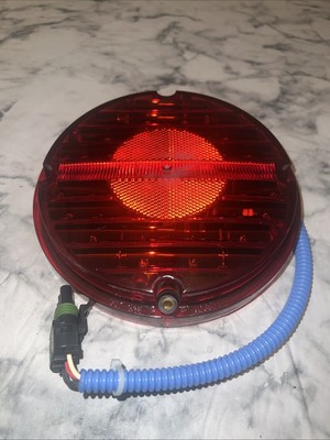 DIALIGHT 7'' Red LED Light 70001RB801, 12.8V StopTurn 51-36161-000 Cosmetic Scuff