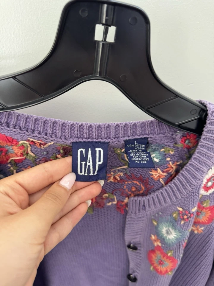 Gap Vintage Purple Cardigan W Floral Embroidery Women's Size Large 100% Cotton - Image 3 of 4