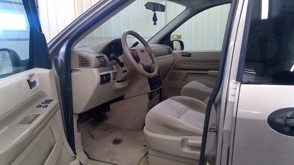 Passenger Front Seat Bucket High Back With Fits 05 FREESTAR 1681519 - Изображение 2 из 4