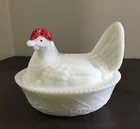Vintage Westmoreland Nesting Hen Dish Milk Glass Covered  1950’s