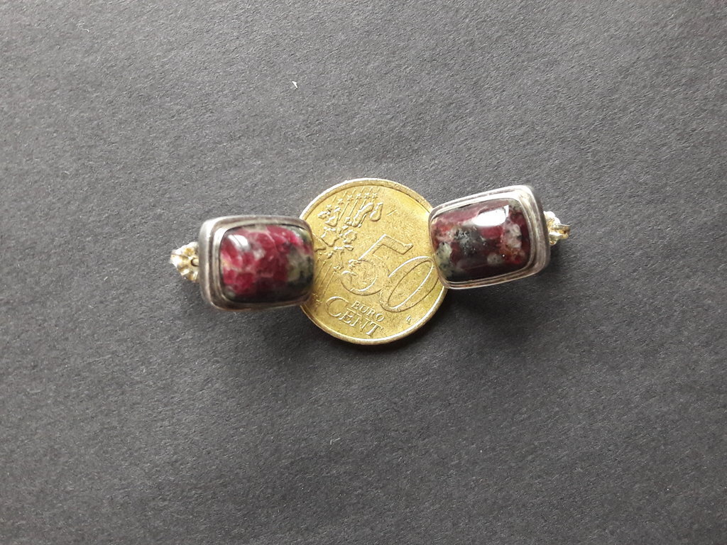 Beautiful earrings silver 925, set with ruby zois… - image 1