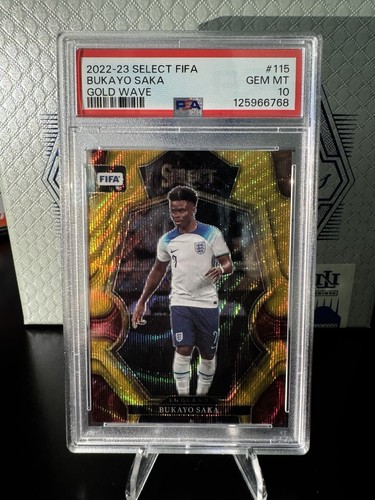 Bukayo Saka 2022-23 Panini Select FIFA Gold Wave 01/10 First Print PSA 10