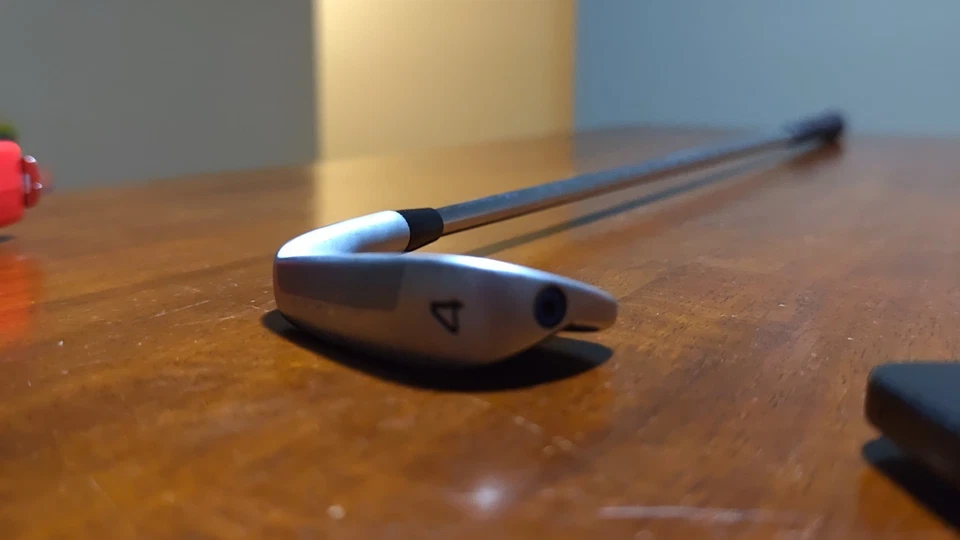 Hierro forjado Cobra Tec para zurdos una longitud 37" 4 con N.S. Pro Modus Tour 105 Foto 3 de 4