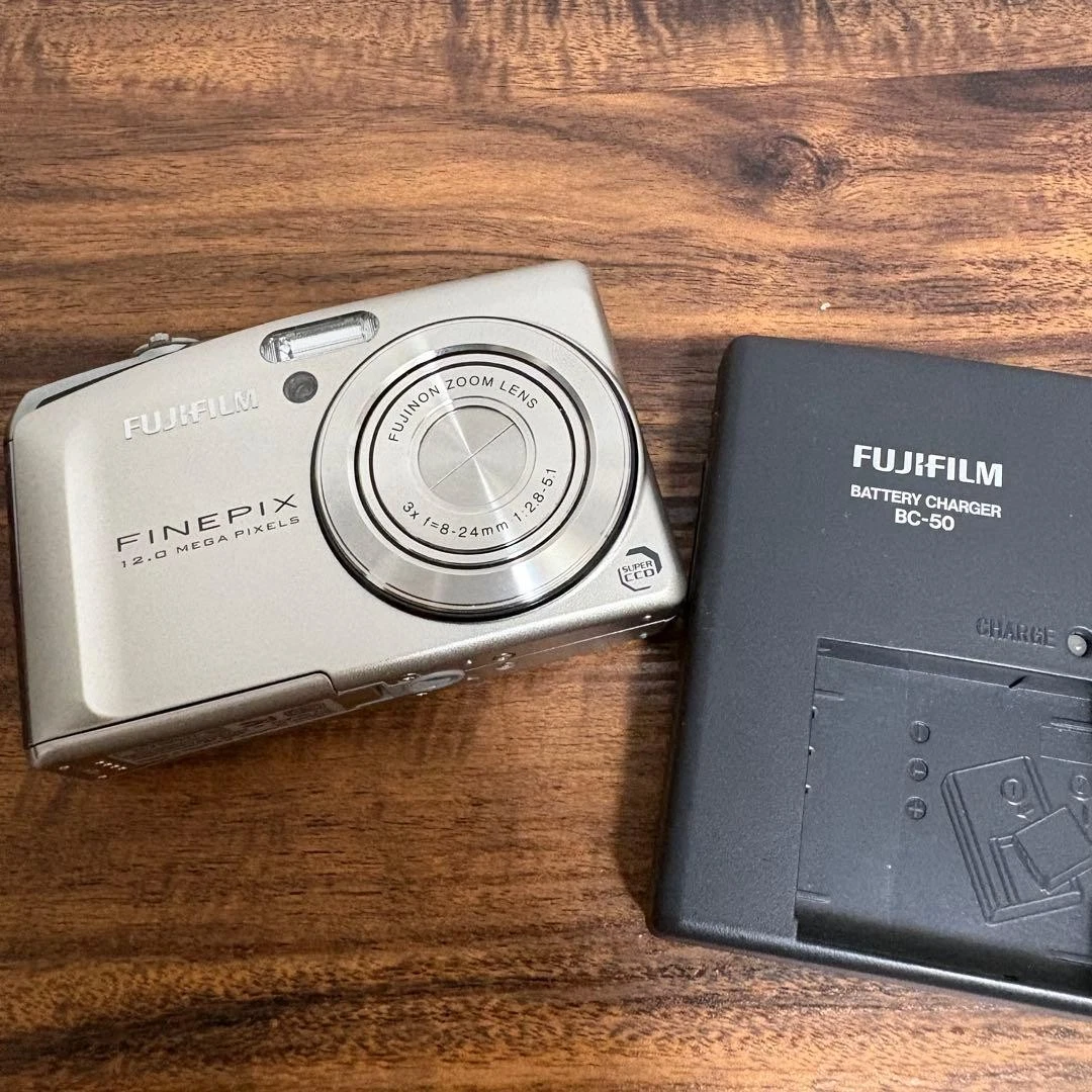 Fujifilm FinePix F50fd Digital Cameras for Sale | Shop New & Used