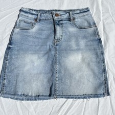 Vintage High Rise Light Wash Frayed Hem Denim Skirt 6 Cowgirl Concert Western