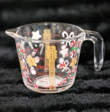 Dolly Parton Measuring Cup Glass 2 Cups DG 2025 Christmas Candy Cane Guitar NICE