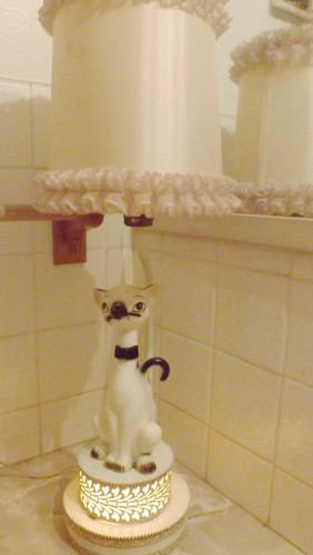 Vtg 1950s Japan Mid Century Cute Male Siamese Cat Table Lamp With Nite Light MCM - Picture 3 of 18