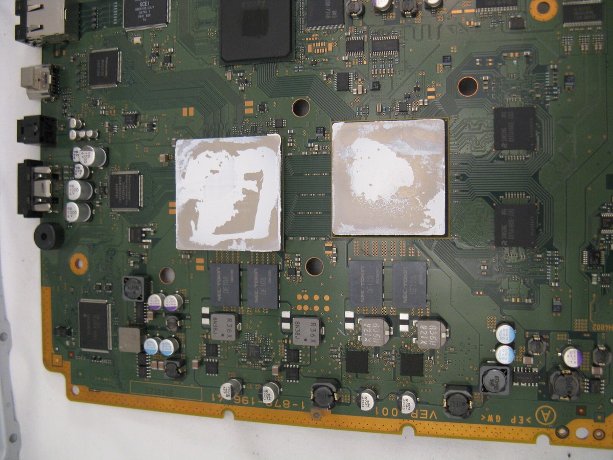 BAD PS3 FAT Motherboard and Shields CECHL01 VER 001 See